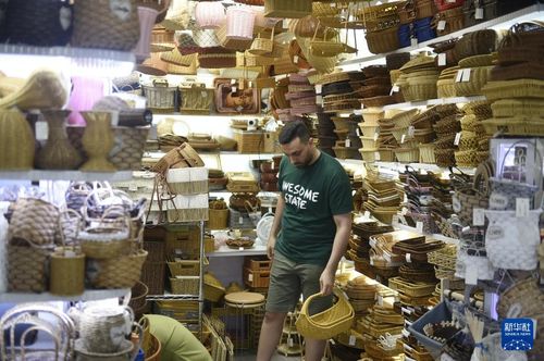 持续擦亮“世界小商品之都”金名片 义乌商品批发贸易的全球之路